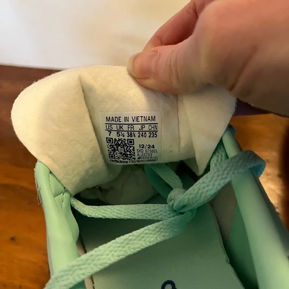adidas Gazelle Bold platform, size 7, Clear Mint, NIB - Picture 13 of 14